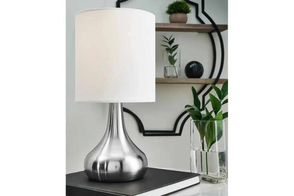 Camdale Table Lamp In Brass