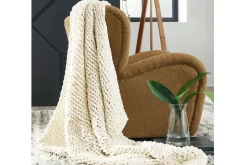 Chaddon Throw Blanket In Ivory/Gray/Taupe