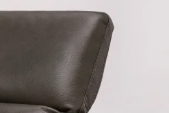 Cove 5 Piece 2 Power Sectional In Gray Leather