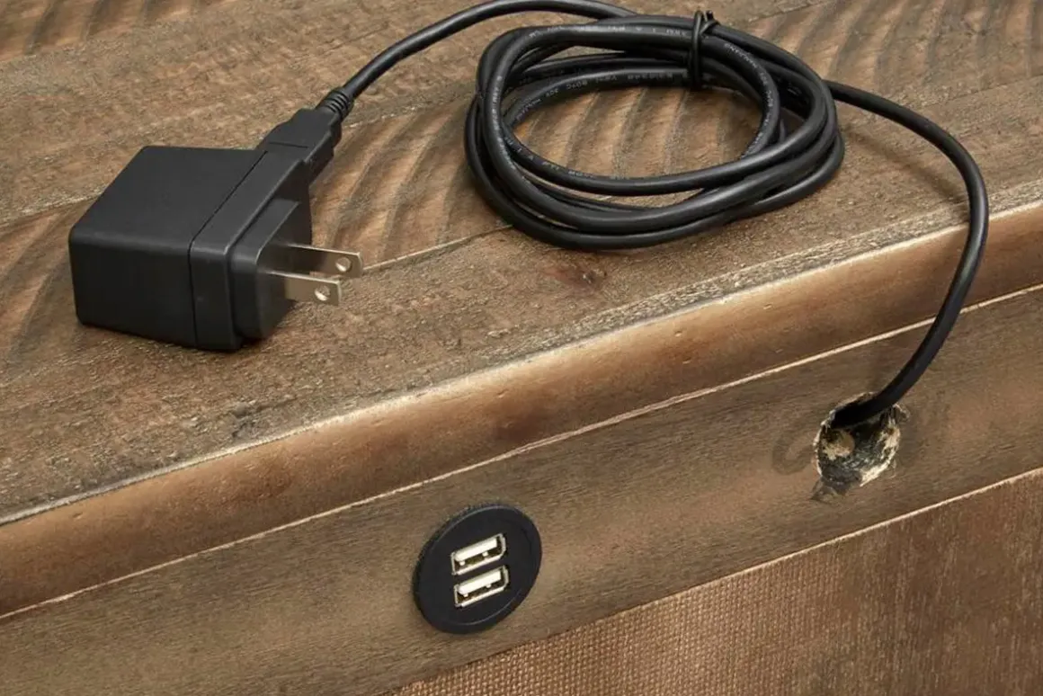 Durango 3 Drawer Nightstand In Willadeene