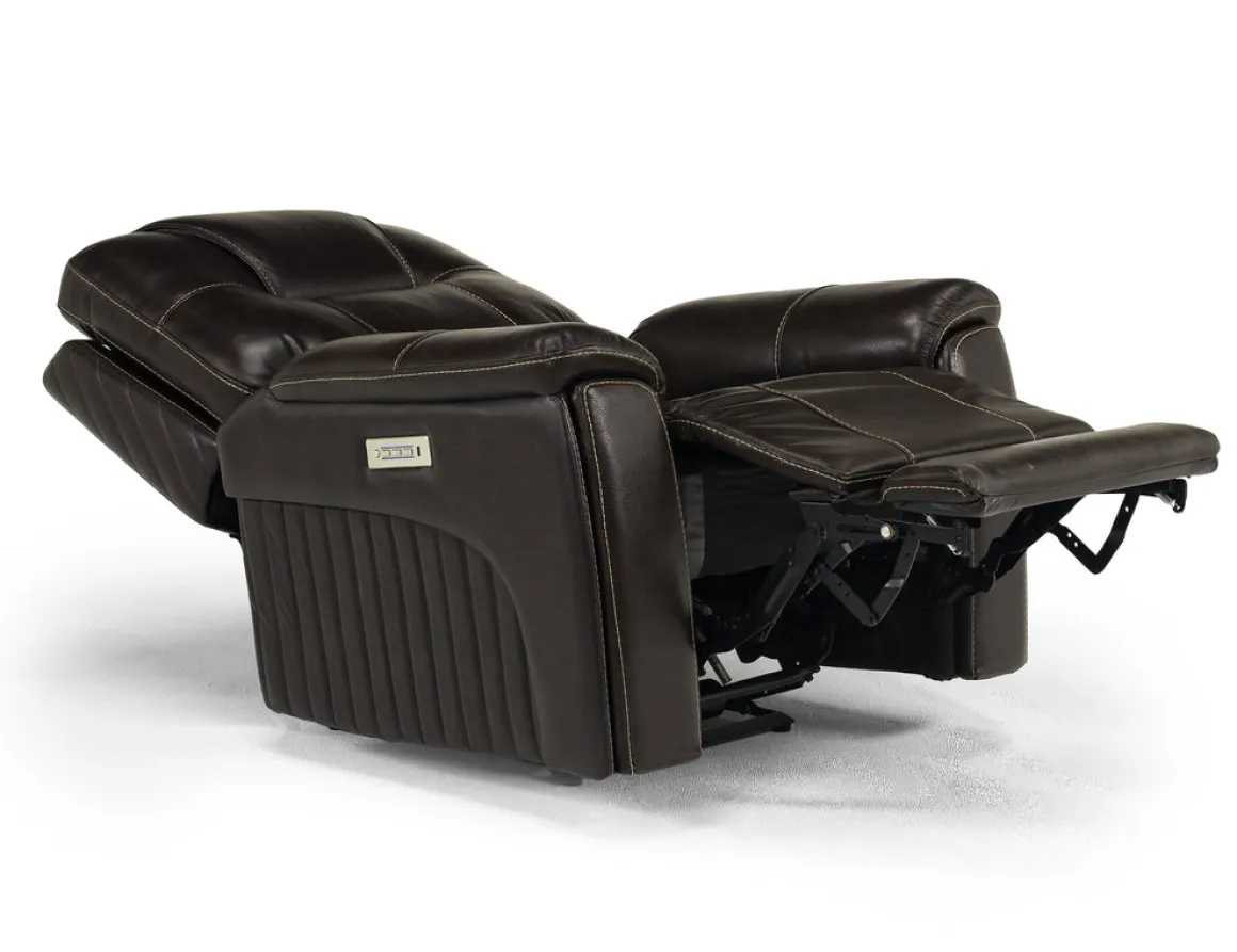 Echo 3 Power Theater Recliner W/ Immersive Sound In Rainier Walnut Leather