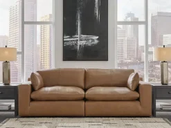 Emillia Loveseat In Caramel