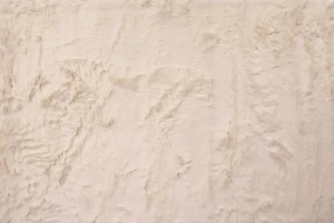 Faux Mink Luxe Rug In Ivory, 5’ X 8’