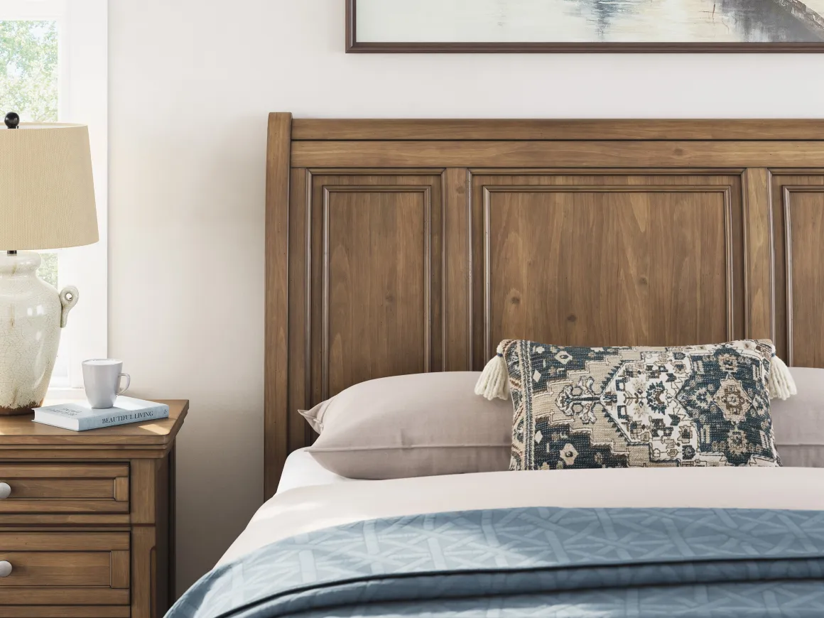 Feddinger Sleigh Bed With Storage In Medium Brown, Queen