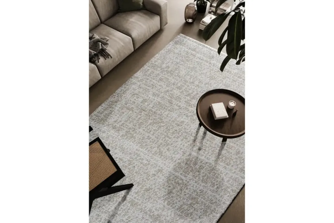 Granada Monte Rug In Ivory/Beige, 5’ X 8’