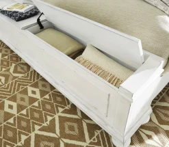 Kanwyn Panel Bed W/ Storage In White Wash, Queen