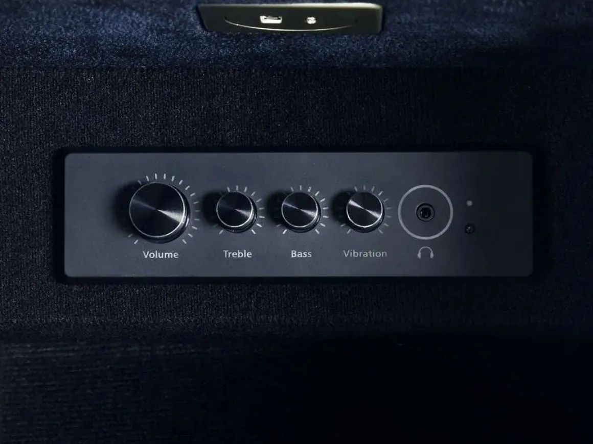 Kingston 3 Power Theater Console Loveseat W/ Immersive Sound In Canyon Ocean