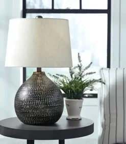 Maire Table Lamp