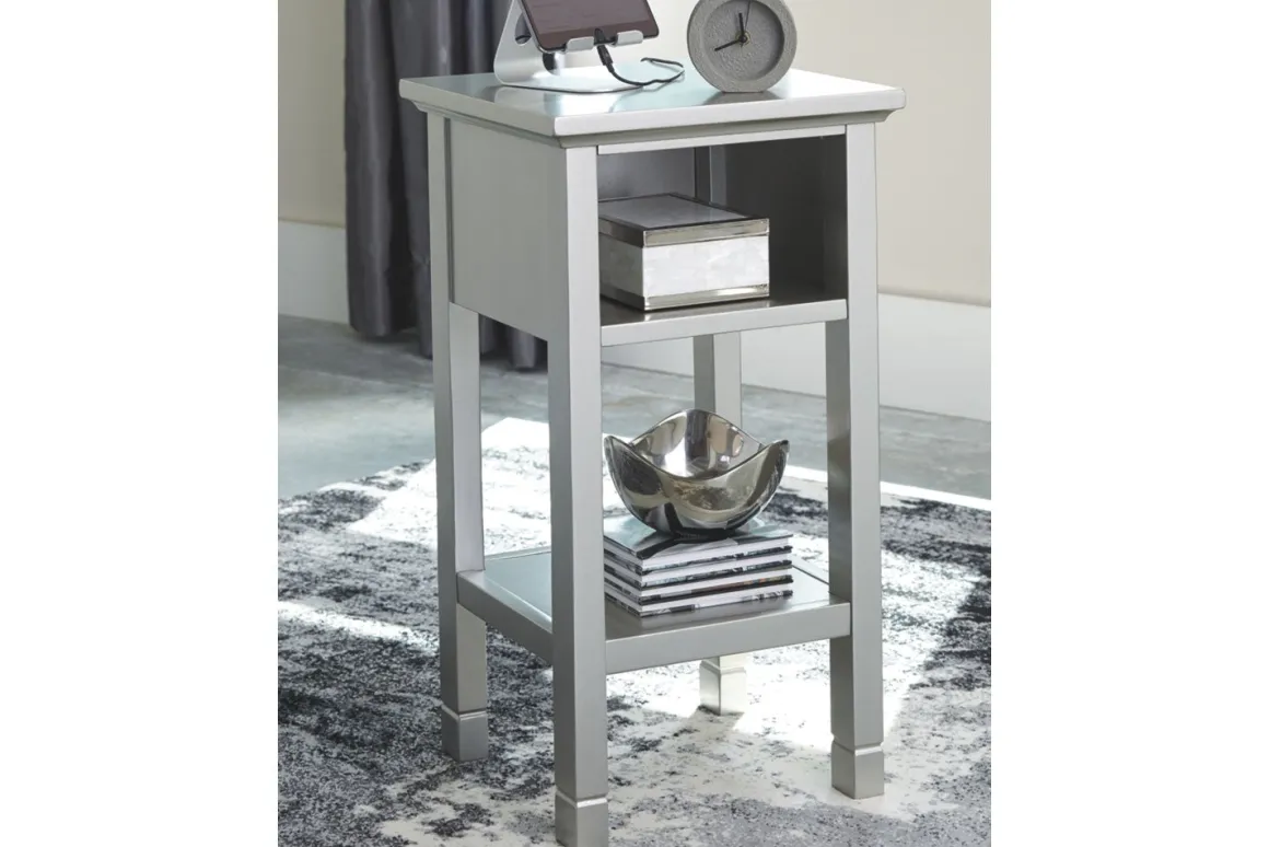 Marnville Accent Table W/ Usb Charger In Espresso