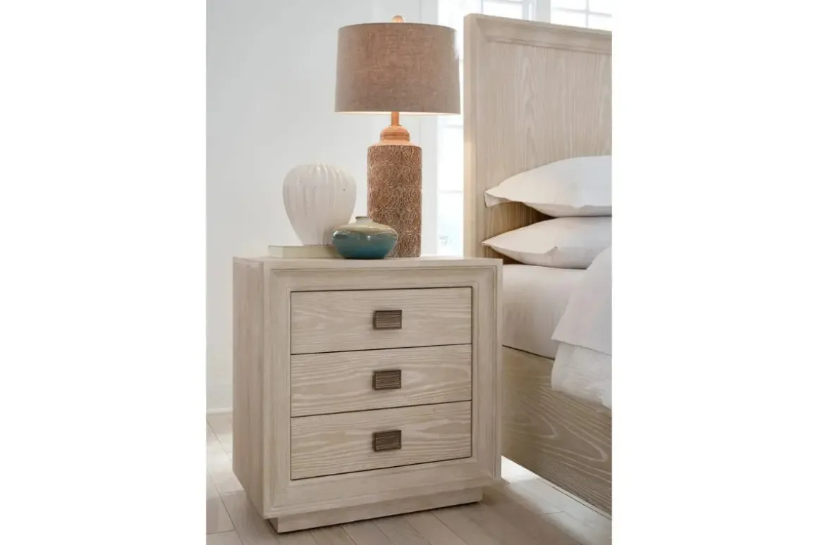 Maxime 2 Drawer Nightstand W/ Usb In Sugar