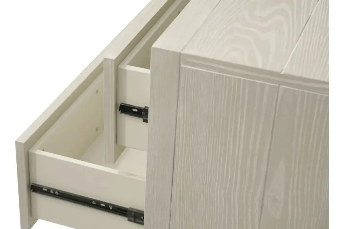 Maxime 2 Drawer Nightstand W/ Usb In Sugar