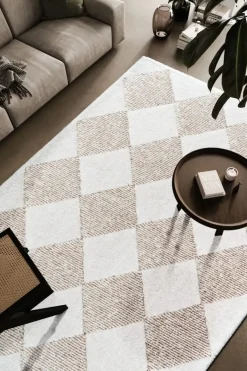 Nube Mist Rug In Caramel, 5’ X 7’