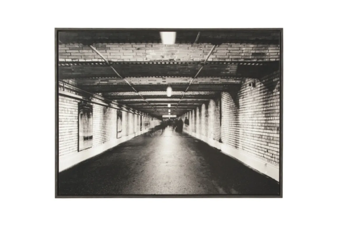 Param Tunnel Wall Art