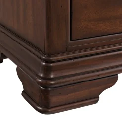 Phillipe Chest In Cherry