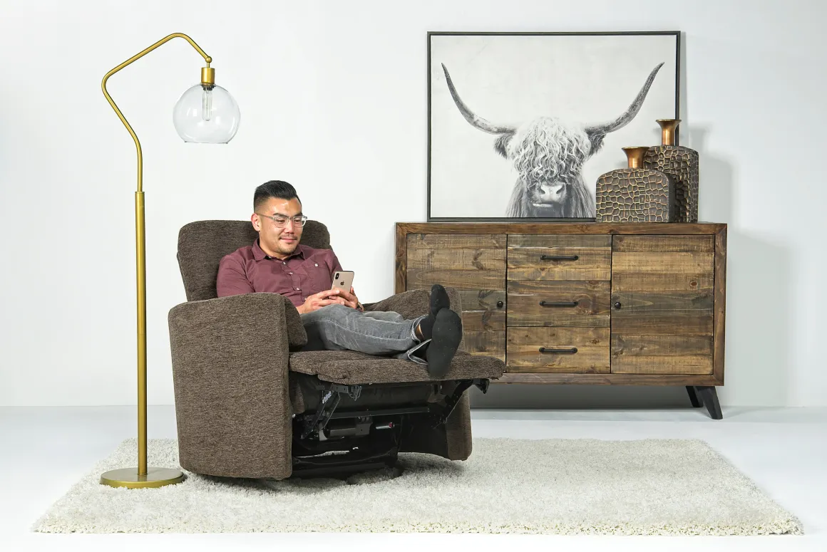 Radius Power Recliner In Dark Brown