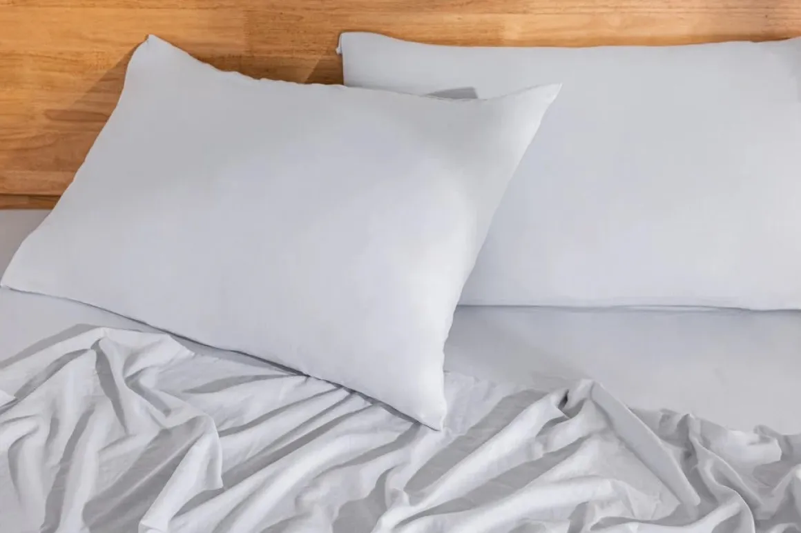 Soft Wash Sheets In White, Twin