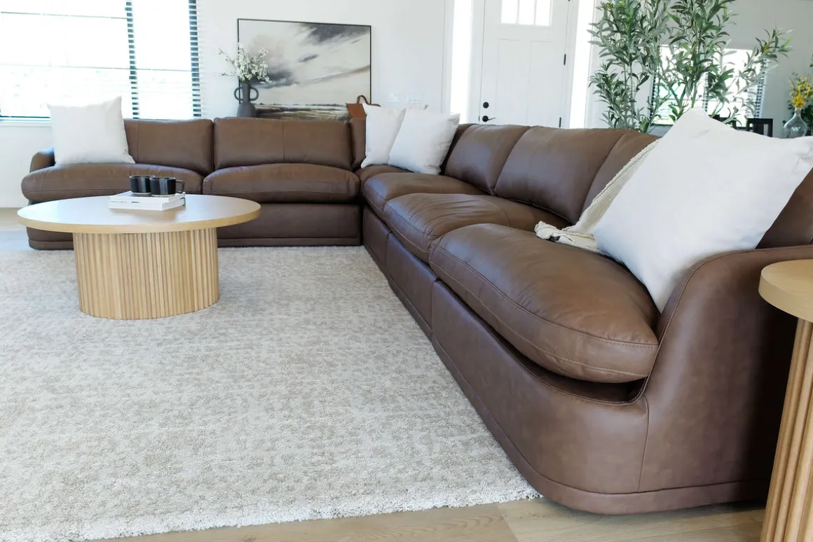 Stratus 6 Piece Sectional In Aline Saddle Leather