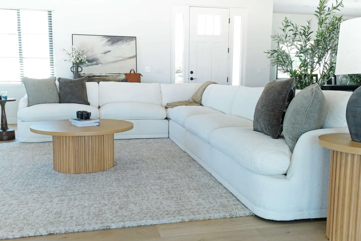 Stratus 6 Piece Sectional In Aline Saddle Leather