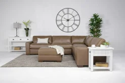 York 3 Piece Sectional In Chestnut Leather