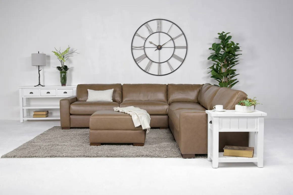 York 3 Piece Sectional In Chestnut Leather